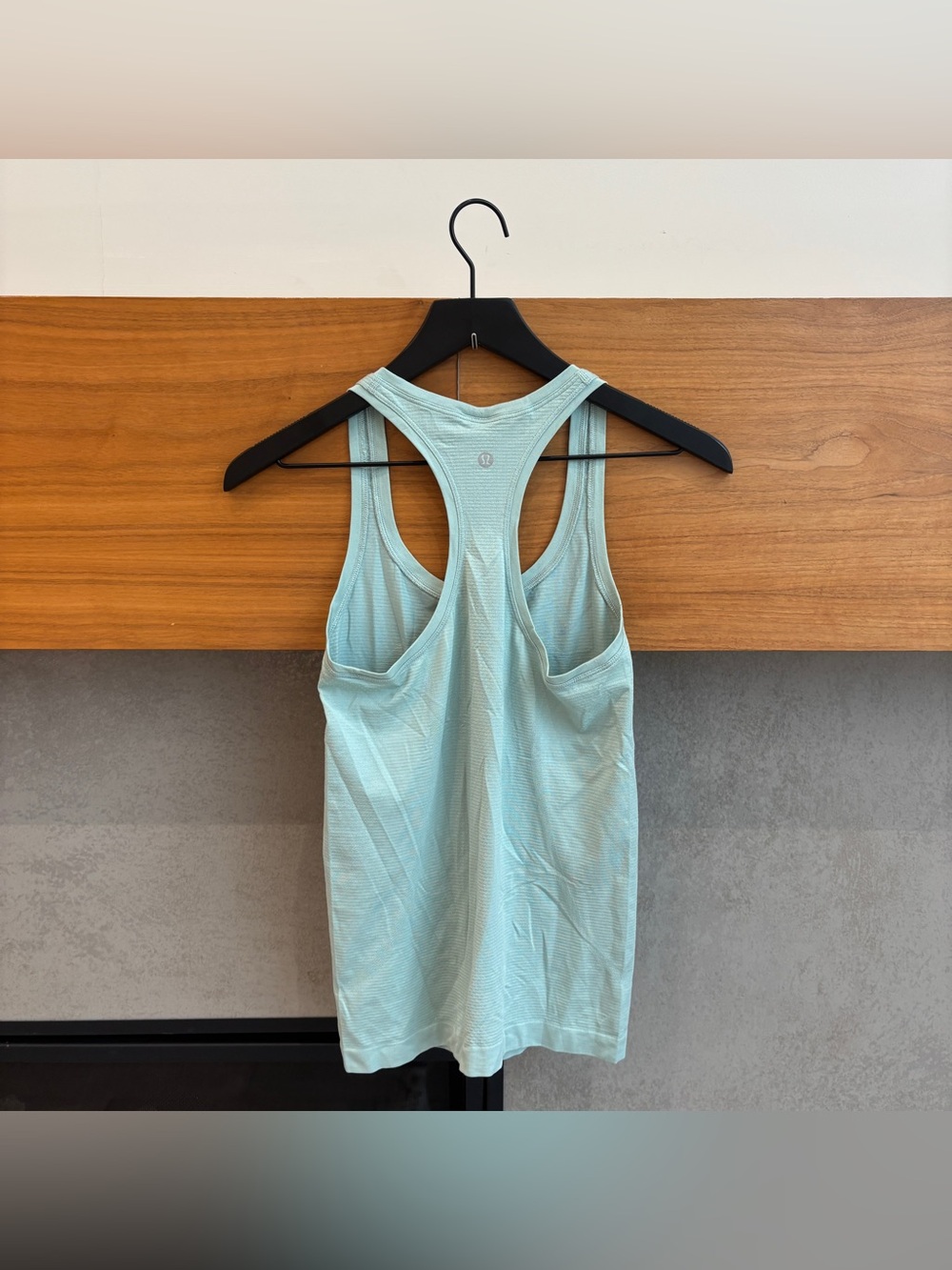 Lululemon Swiftly Tech Racerback Tank, Size 4 - Picture 5 of 7